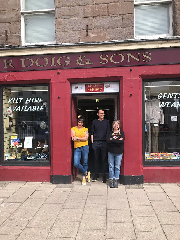 Dani's bees store front